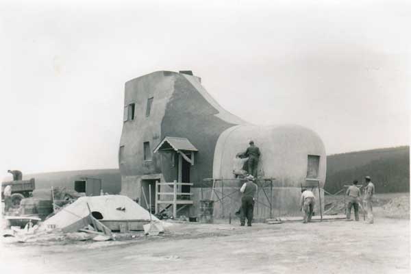 Bangunan unik Rumah Sepatu (The haines shoe house) Pembangunan Rumah Sepatu (The haines shoe house)