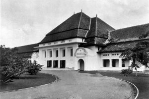 gedung nias