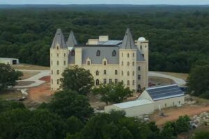 pensmore mansion