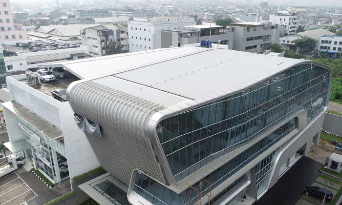 lexus pluit gallery di penjaringan